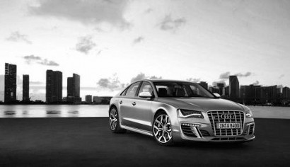 Audi S8 2012 