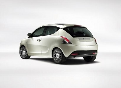  Lancia Delta 2011   Ypsilon