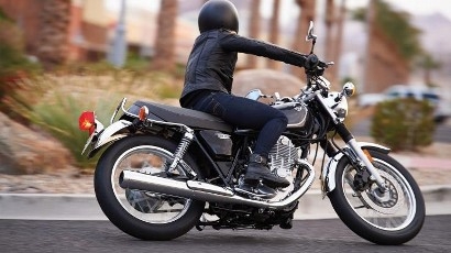 Yamaha SR400 2015   