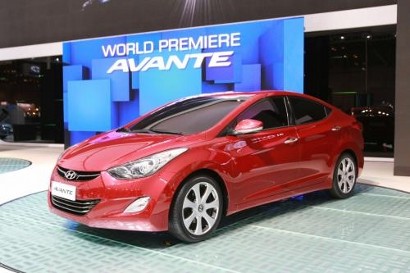 Hyundai     Elantra 2011