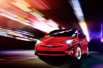   Prius: 55-60 MPG  Shades of Mirai