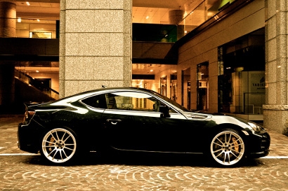 DAMD Toyota GT86  Aston Martin